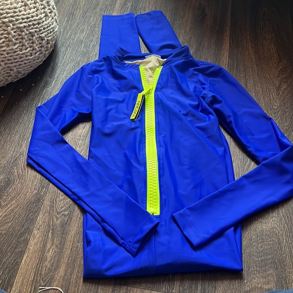 Lois Catsuit in Azul - Picture 2 of 8